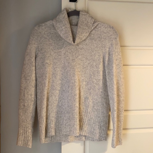 Aritzia wool turtleneck sweater - Picture 1 of 5